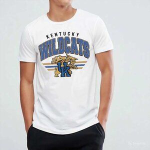 Vintage Kentucky Wildcats Shirt | Retro College Mascot Graphic Tee